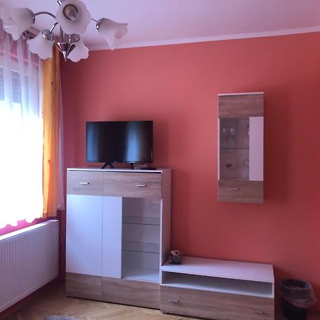 Bakonyi Mamutfenyő Vendégház Tés Kültér fotó