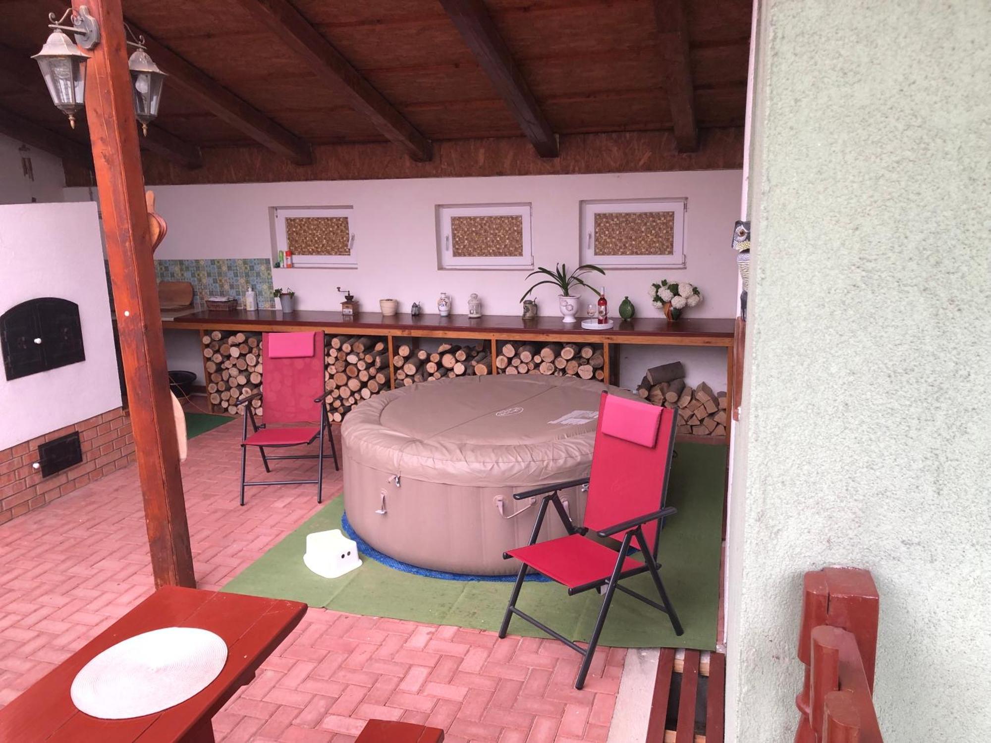 Bakonyi Mamutfenyő Vendégház Tés Kültér fotó