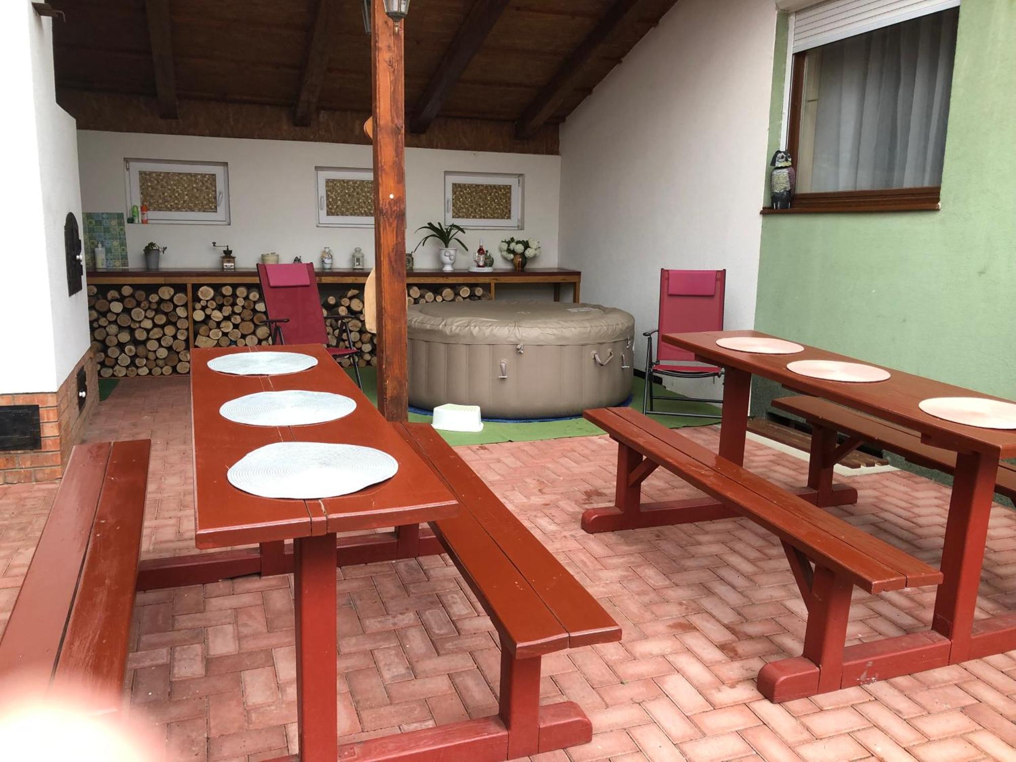 Bakonyi Mamutfenyő Vendégház Tés Kültér fotó